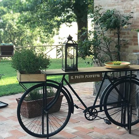 Bed and Breakfast Il Posto Perfetto Santa Maria Nuova  Экстерьер фото