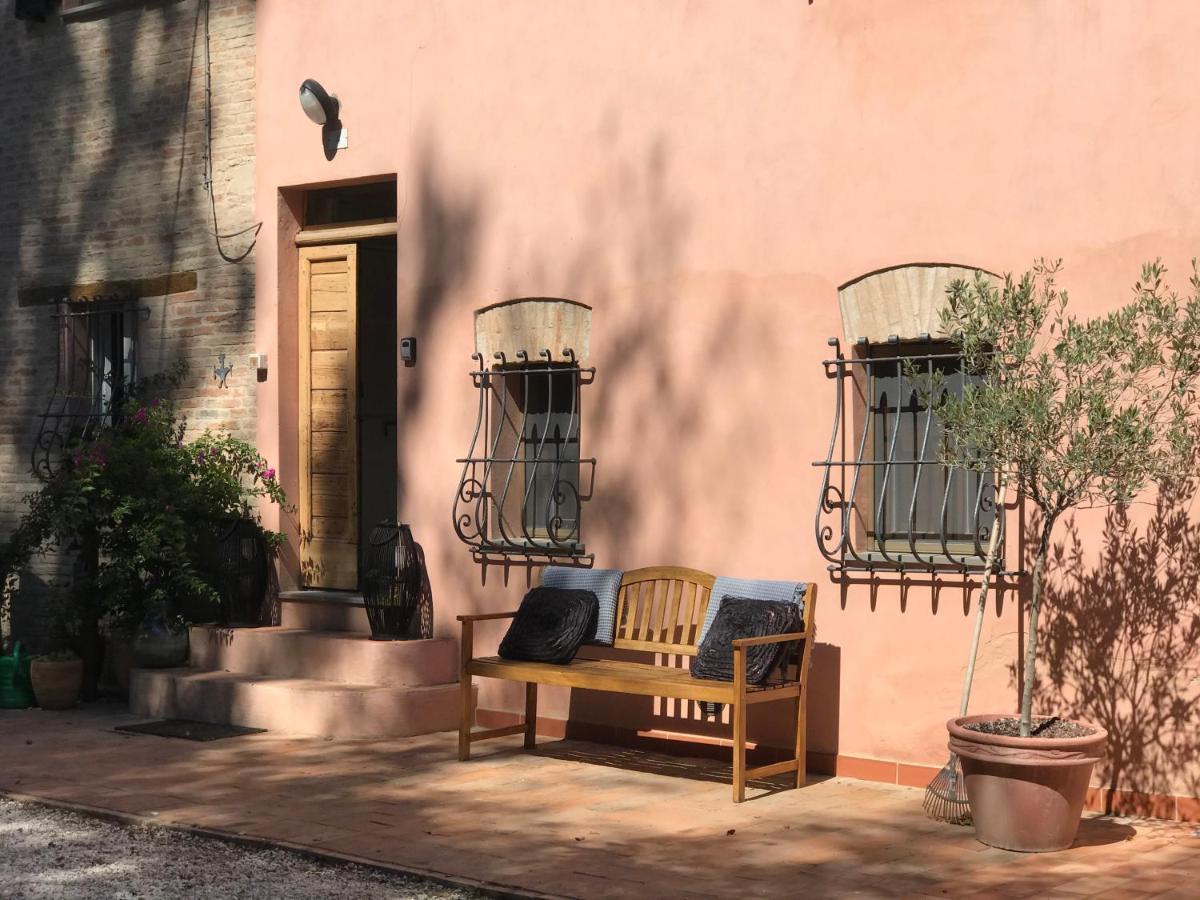 Bed and Breakfast Il Posto Perfetto Santa Maria Nuova  Экстерьер фото